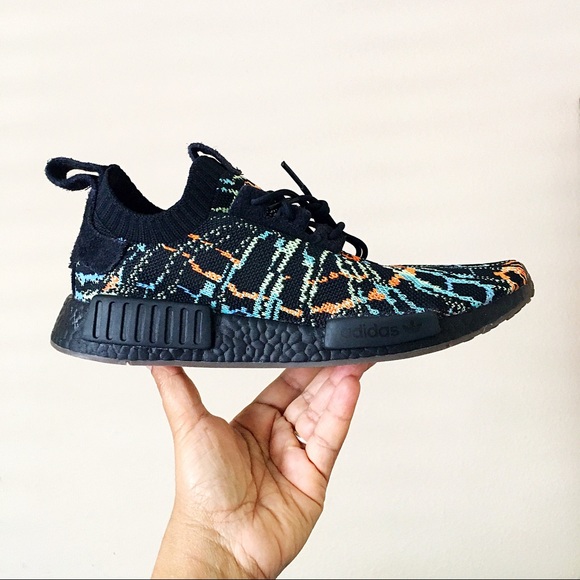 Adidas NMD R1 PK Glitch Black - Picture 1 of 7